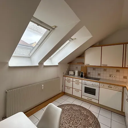 Stayroom - V13 Apartman *