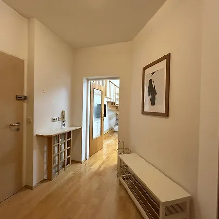 Stayroom - V13 Apartman